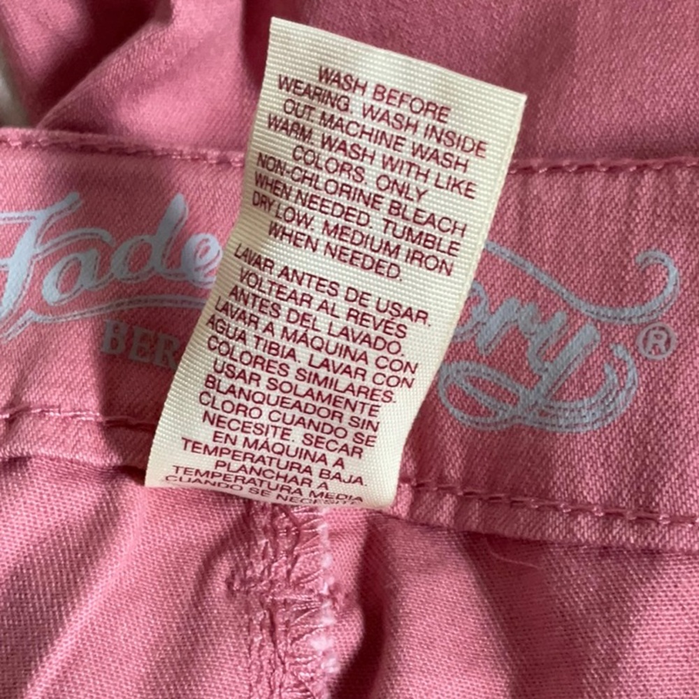 Faded Glory Pink Bermuda Size 14 Women Shorts NWT - Picture 6 of 7